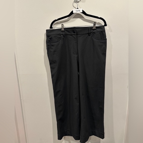 Dresses & Skirts - Elegant Black Women's Skirt